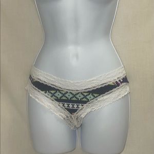 Victoria’s Secret Navy Blue With White Trim And Pattern Cheeky Panties